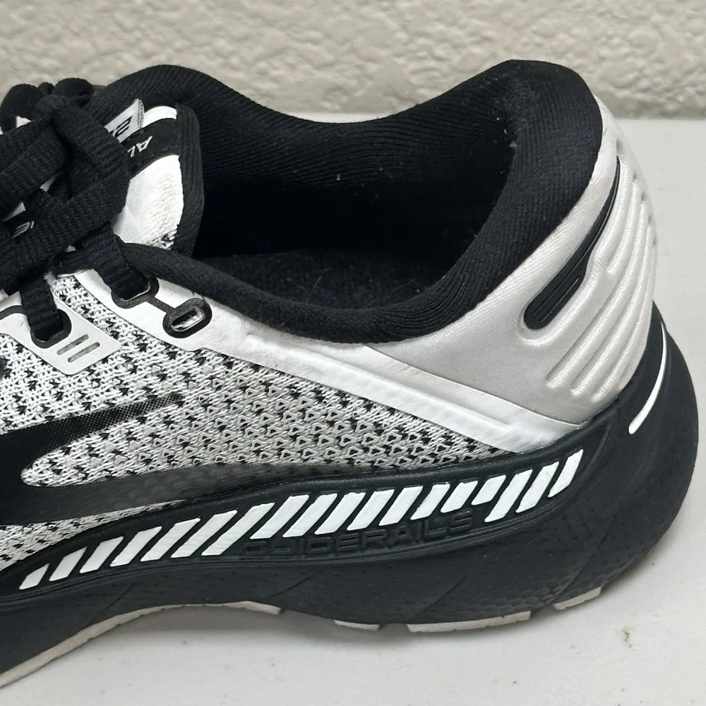 Brooks Adrenaline GTS 22 Womens Size 7.5 Running Shoes White Black 1203531B135 - Picture 12 of 16